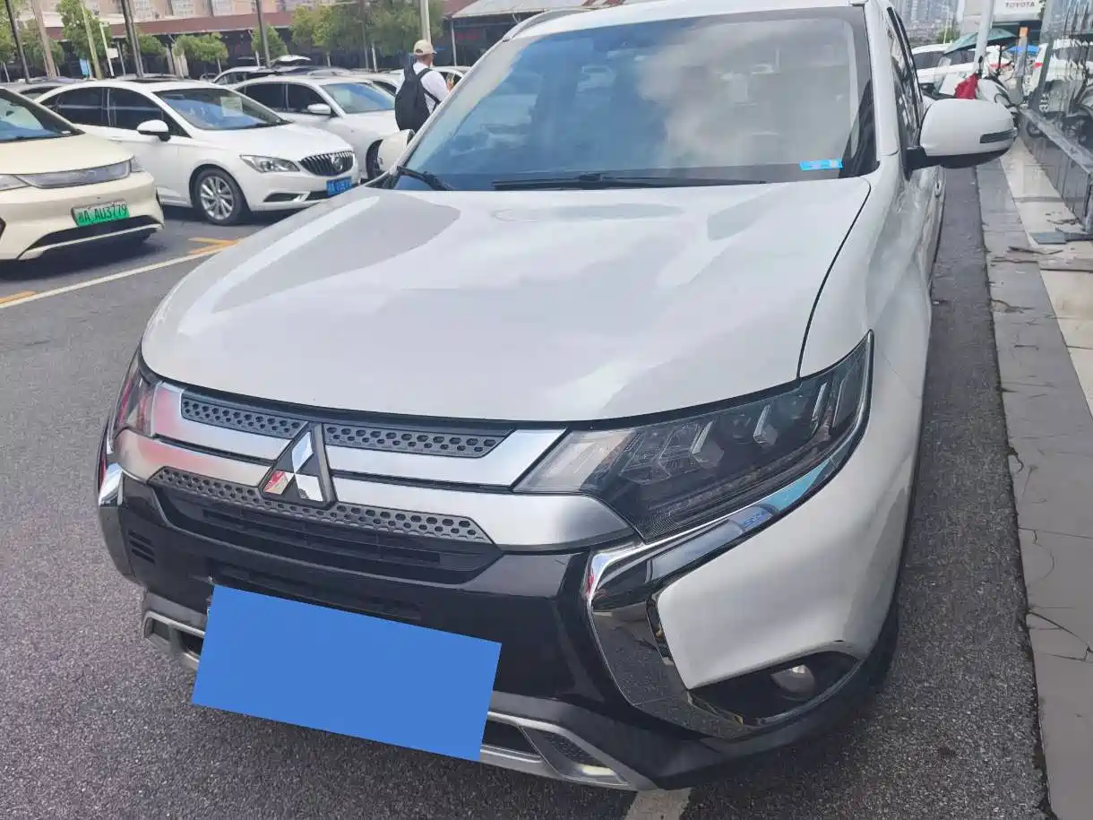 Mitsubishi Outlander 2021 2021 2.4L 4WD Yaodong Edition 5-seater