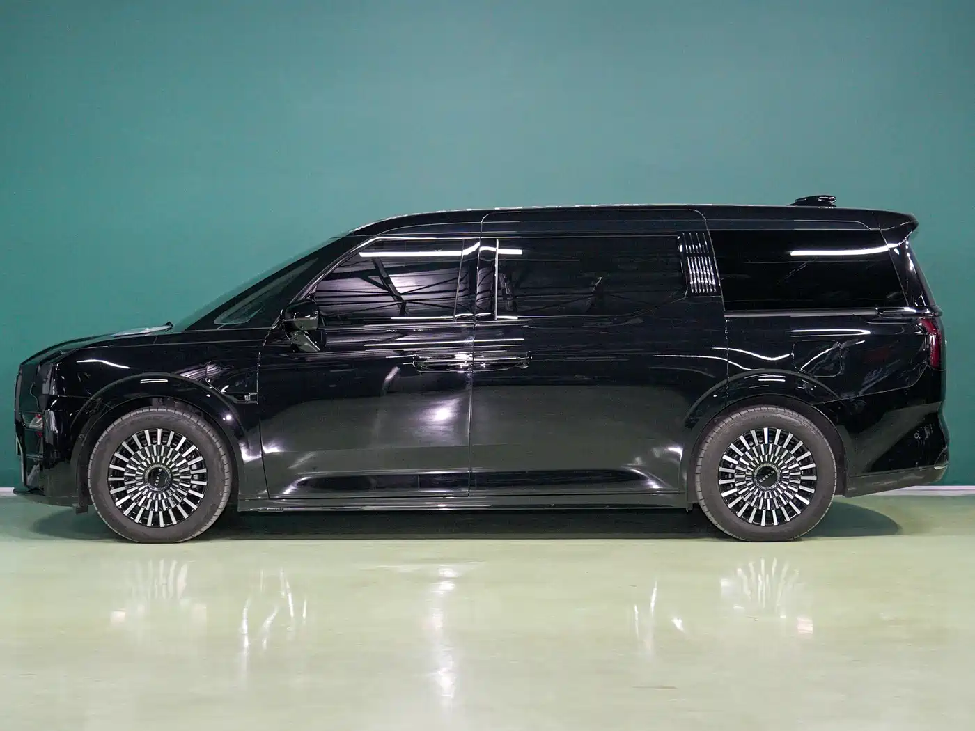 ZEEKR EXTREME KRYPTON 009