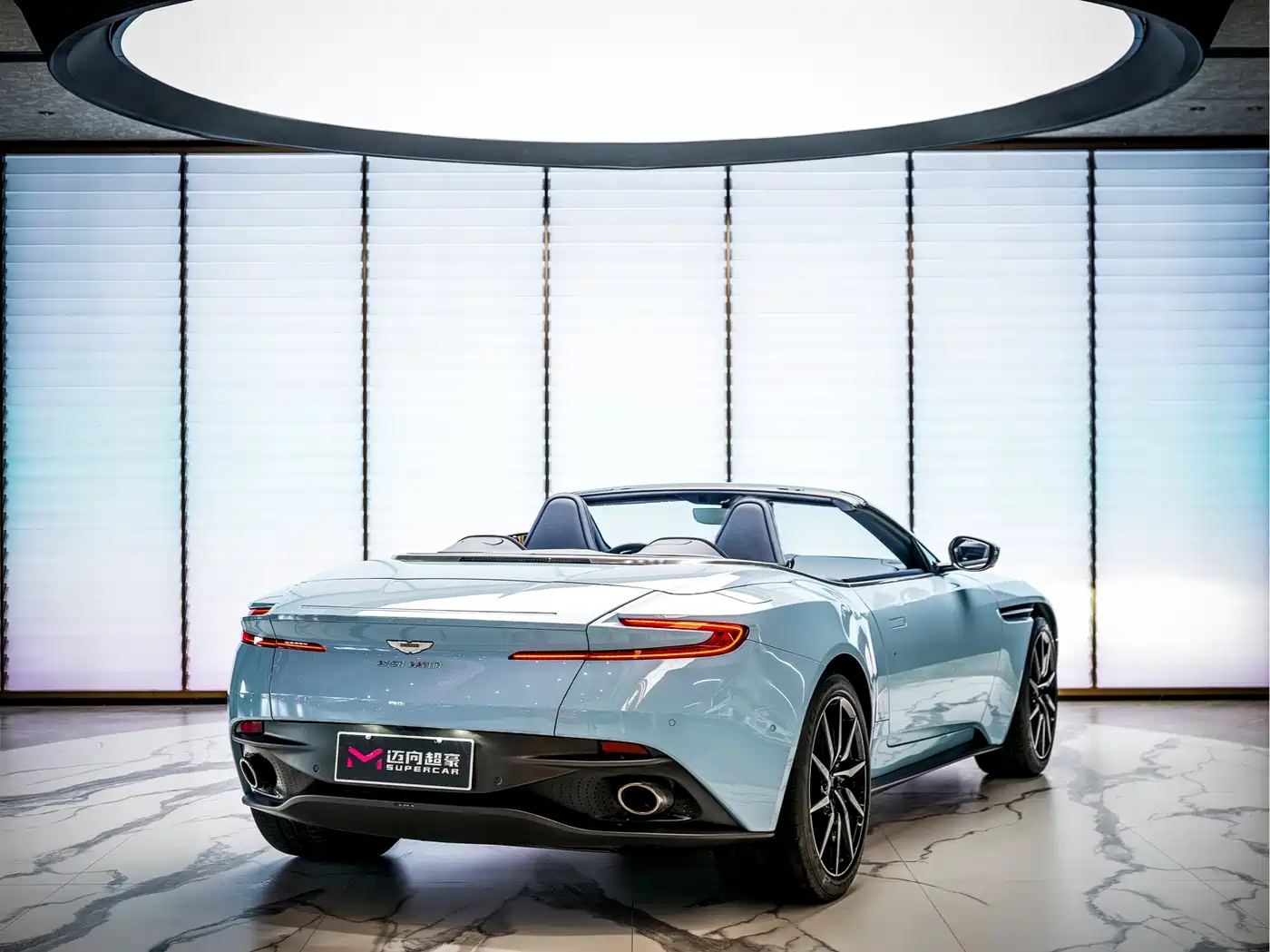 Aston Martin DB11 2020 2019 4.0T V8 Volante