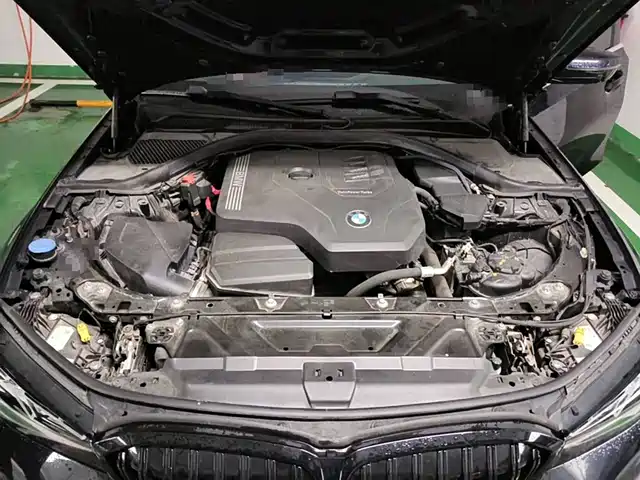 BMW 3 Series 2024 320Li M Sport Package — фото 3