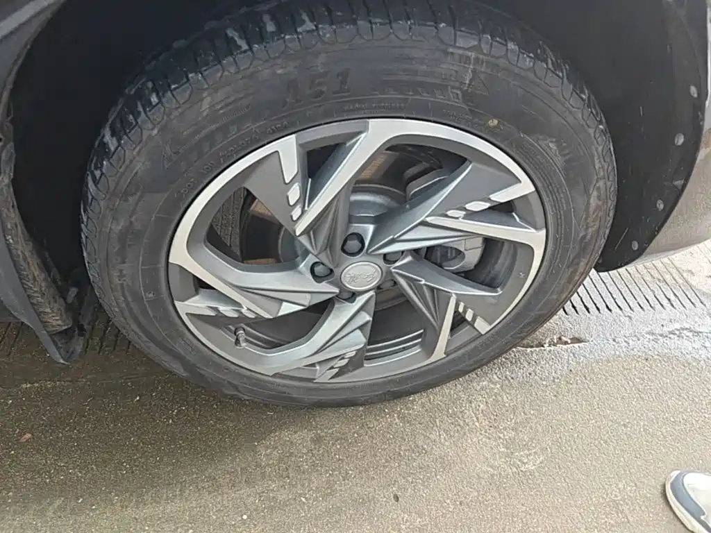 Hongqi HS3 PHEV 2024 2024 PHEV 115km Power Edition
