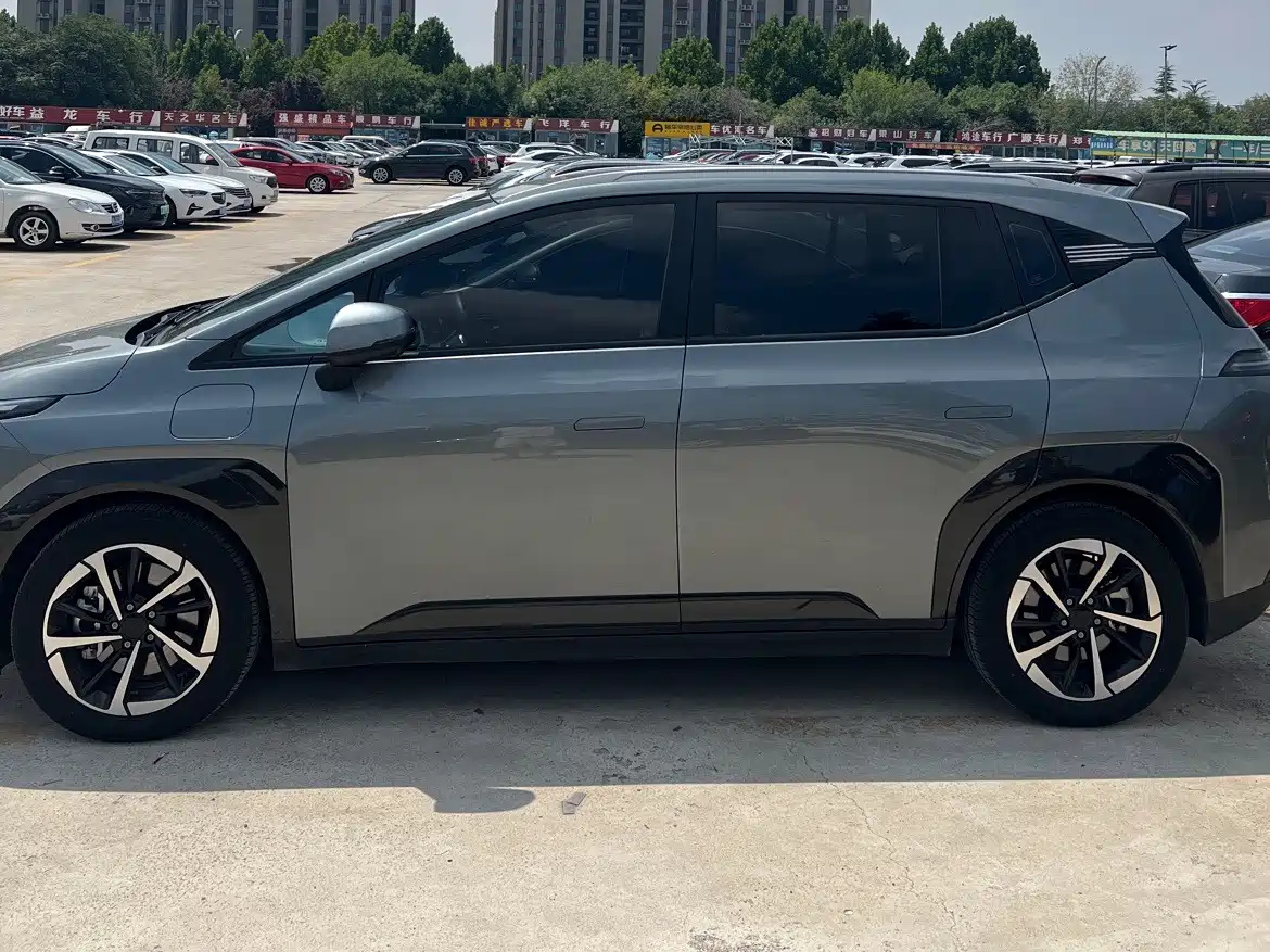 Aion Y 2025 2024 Plus 510 Smart Driving Edition