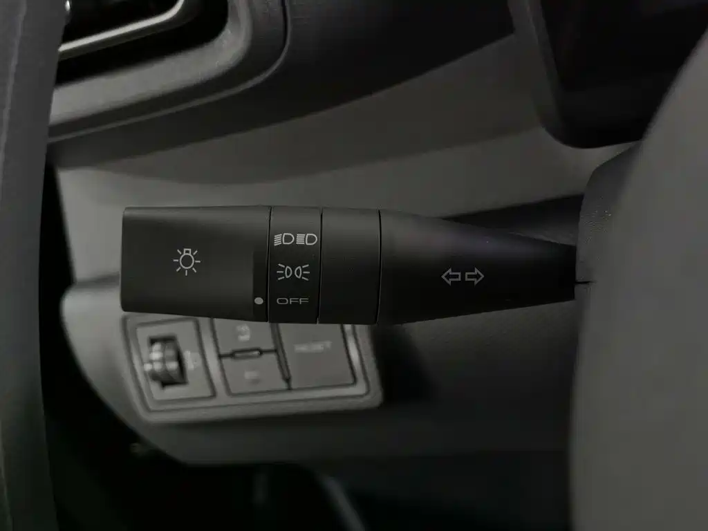 Фото 21 - Wuling Motors Wuling Zhiguang NEV