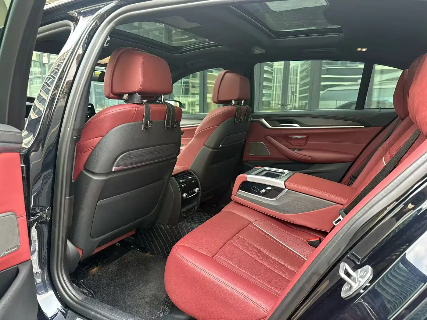 BMW 5 Series 2022 Facelift II 530Li Premium Package M Sport фото 5
