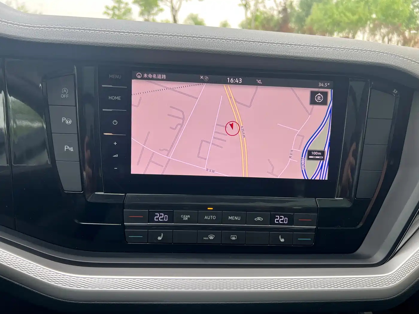 Volkswagen Touareg 2019 2.0TSI Pilot Edition China VI фото 12