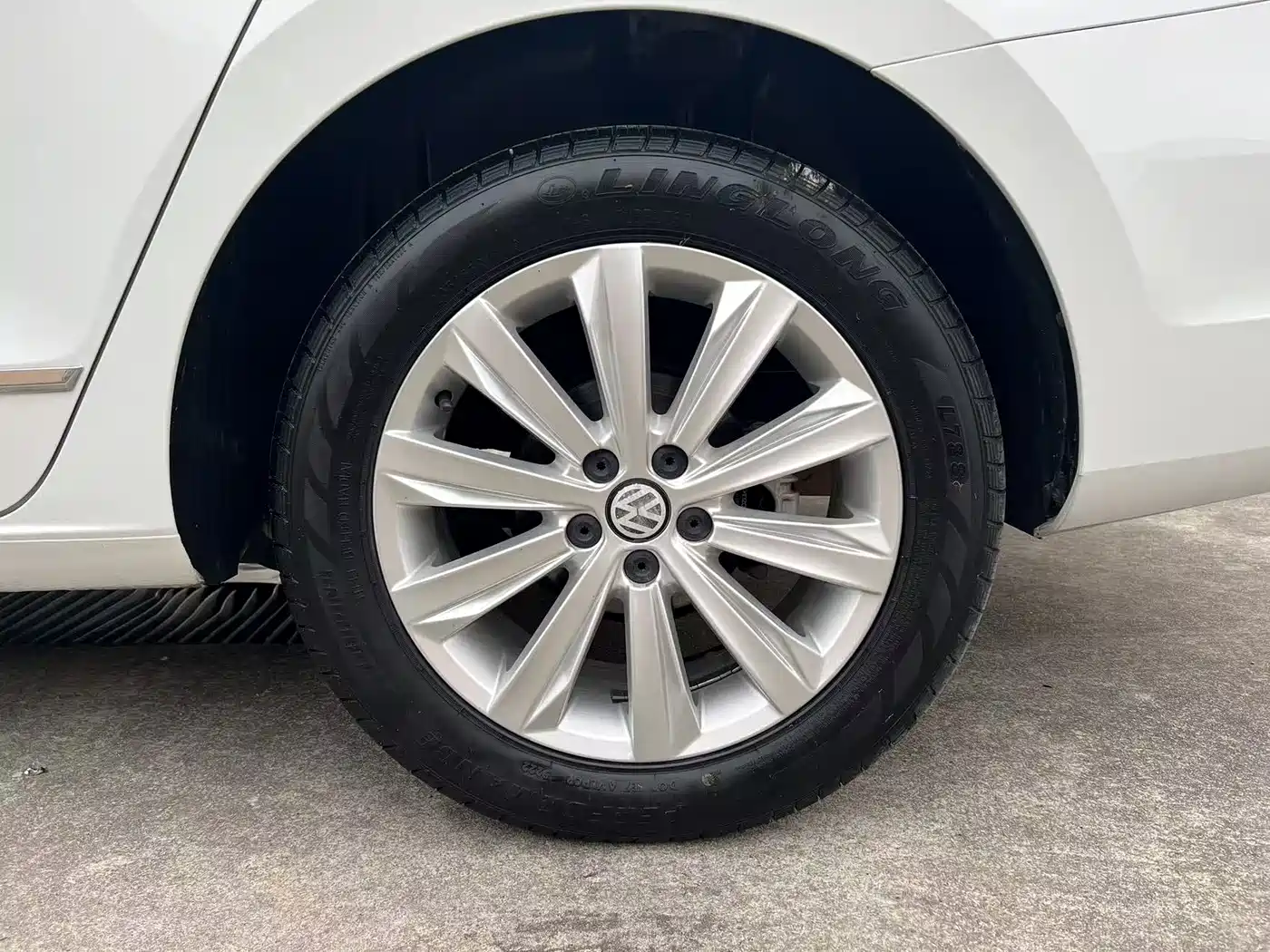 Volkswagen Bora 2018 1.5L Automatic Comfort фото 18
