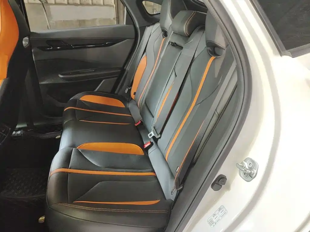 Changan UNI-V 2026 2024 1.5T Deluxe Sport