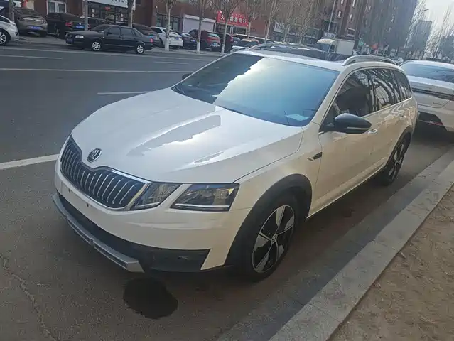 SKODA OCTAVIA