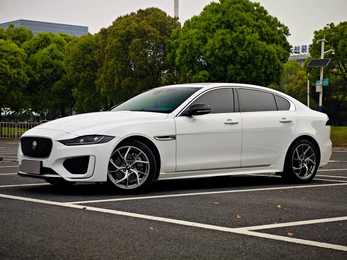 Jaguar XEL 2024 Model 2.0T 250PS R-DYNAMIC S Progressive Sport Edition