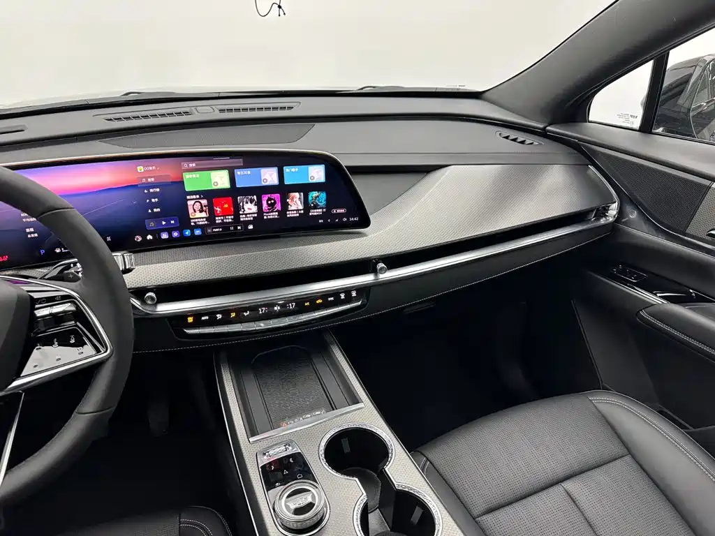 Cadillac XT5 2026 2026 2.0T Luxury Model
