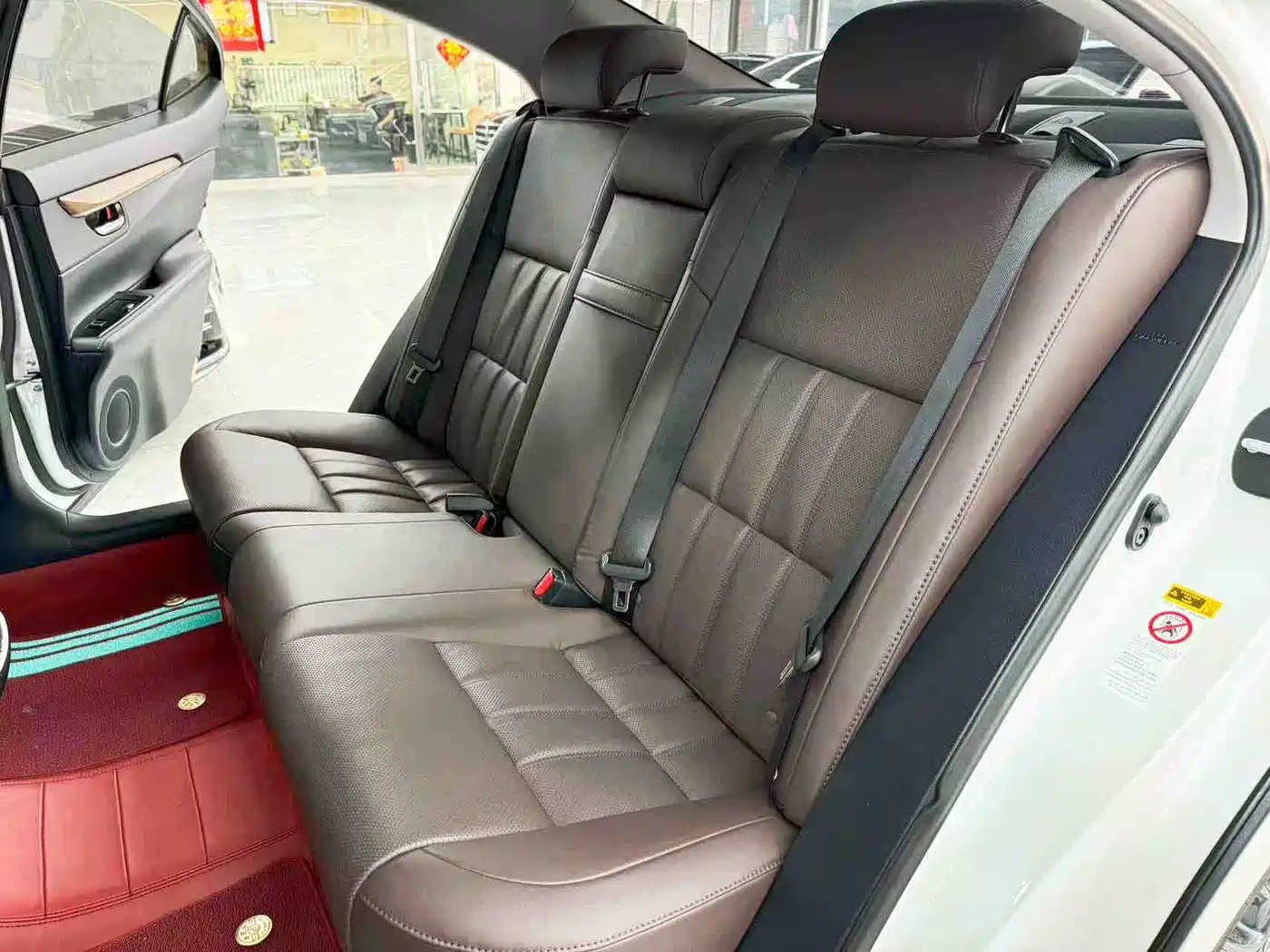 Lexus ES 2017 200 30th Anniversary Edition фото 18