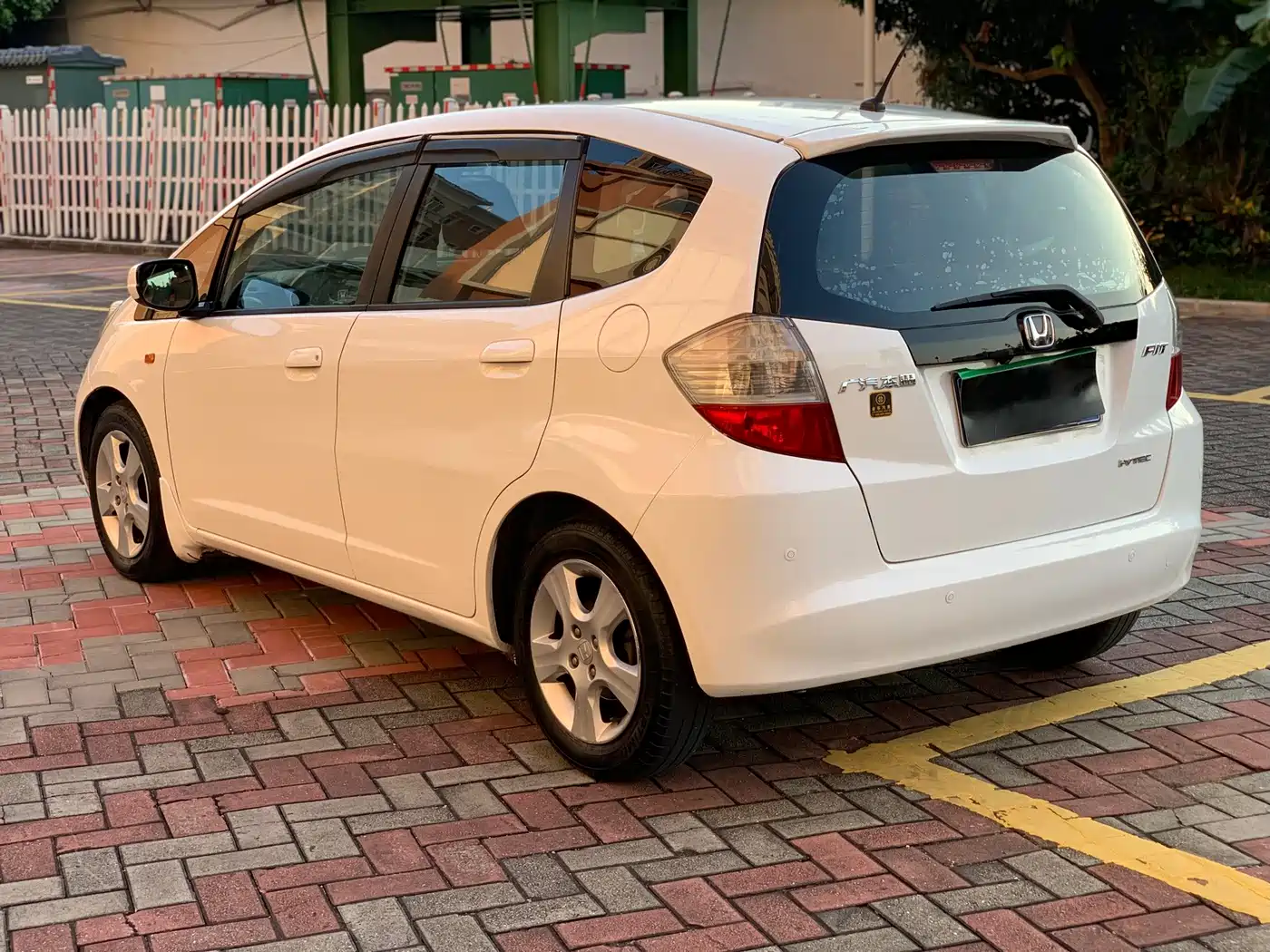 Honda Fit 2010 2008 Model 1.5L Automatic Luxury Edition