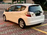 Photo 4 - Honda Fit