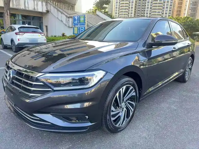 Volkswagen Sagitar 2021