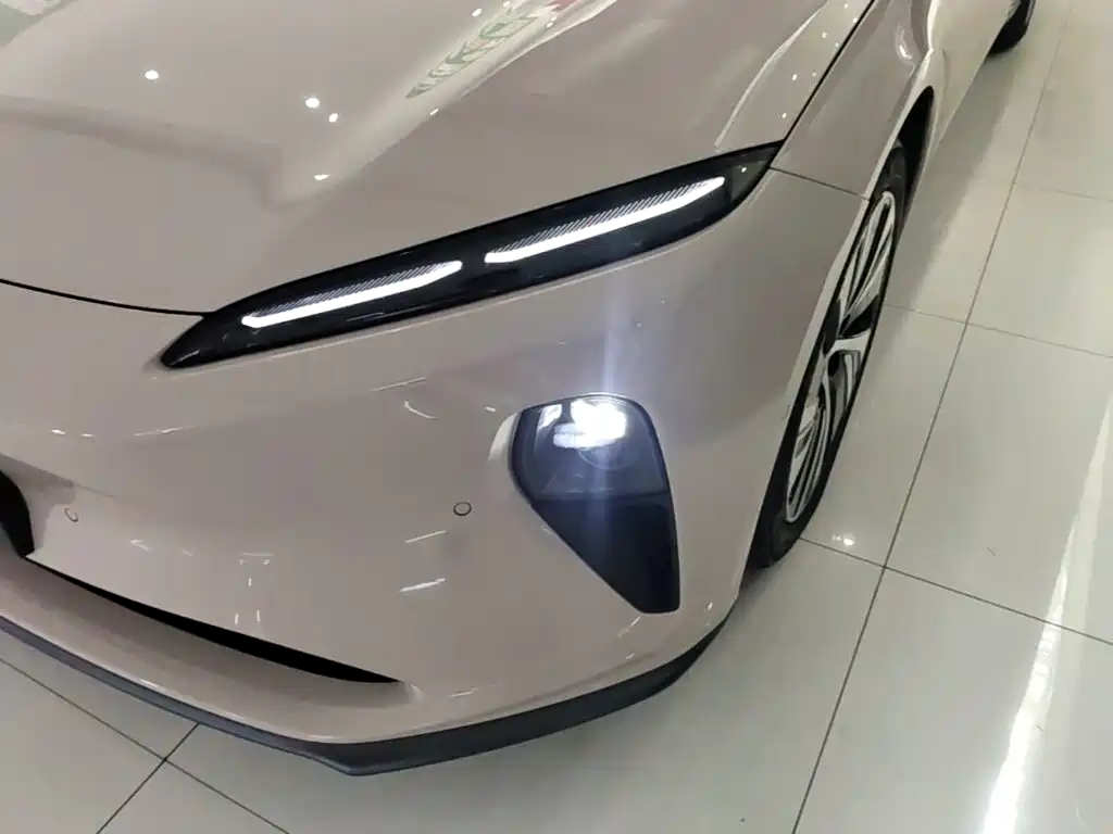 NIO ET5 2023 2022 75kWh