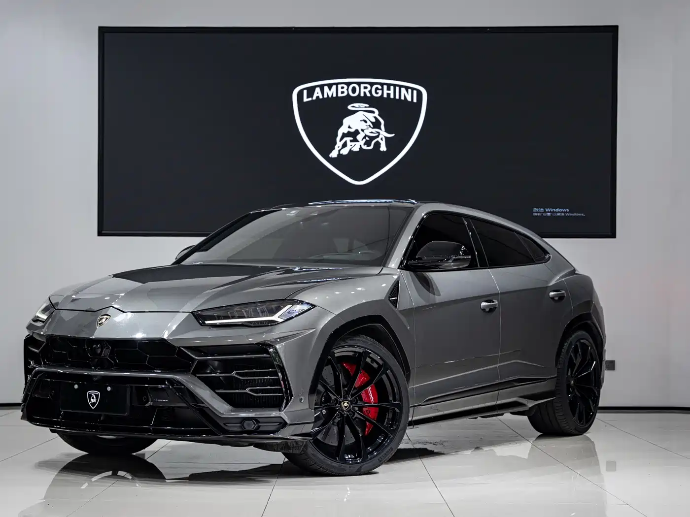 Lamborghini Urus 2021 4.0T V8