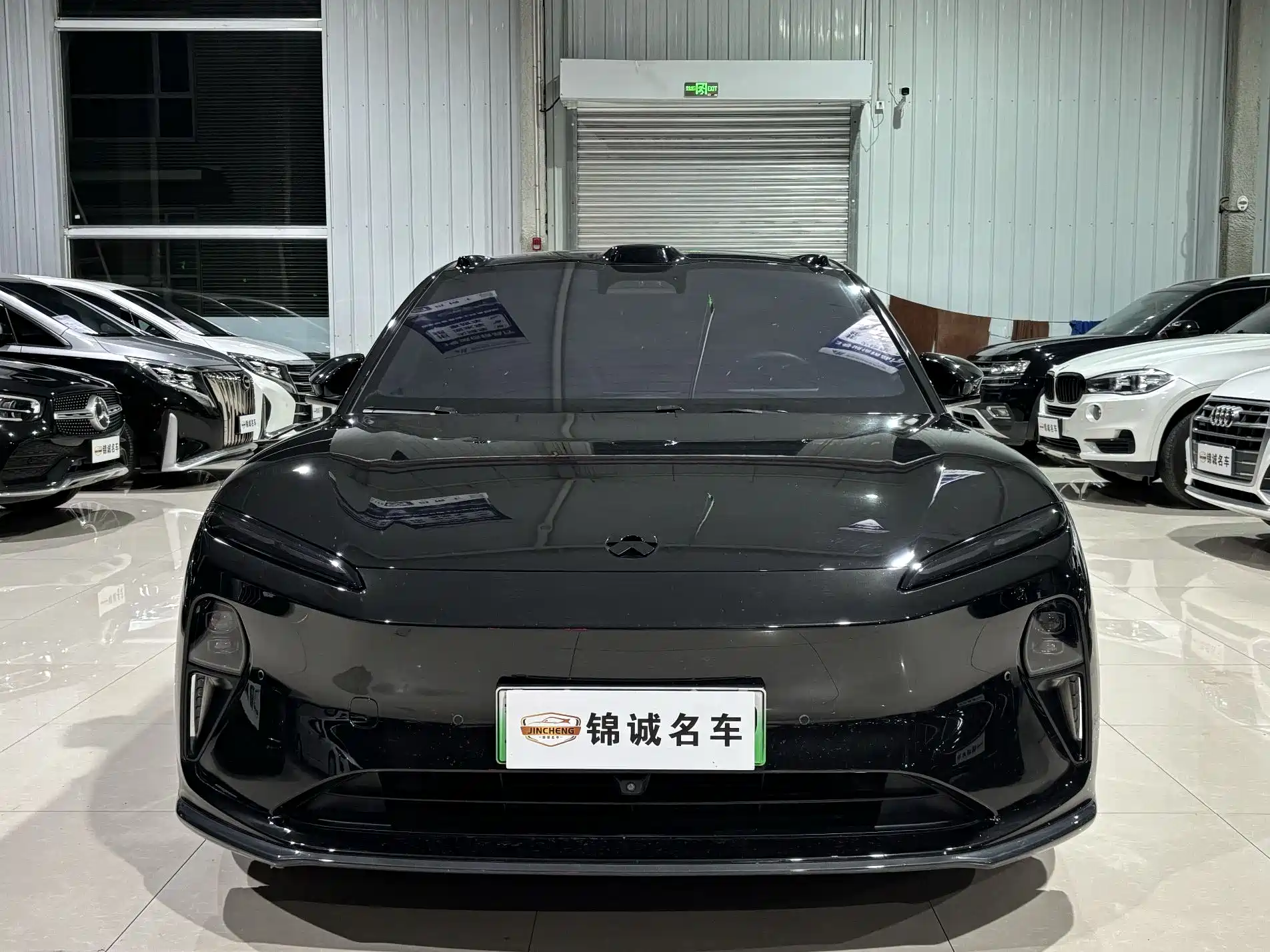 Фото 2 - NIO ET5T