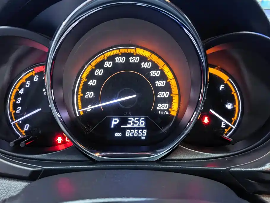 Toyota YARiS L Zhi Xiang 2022 1.5L CVT Leading PLUS Edition фото 14