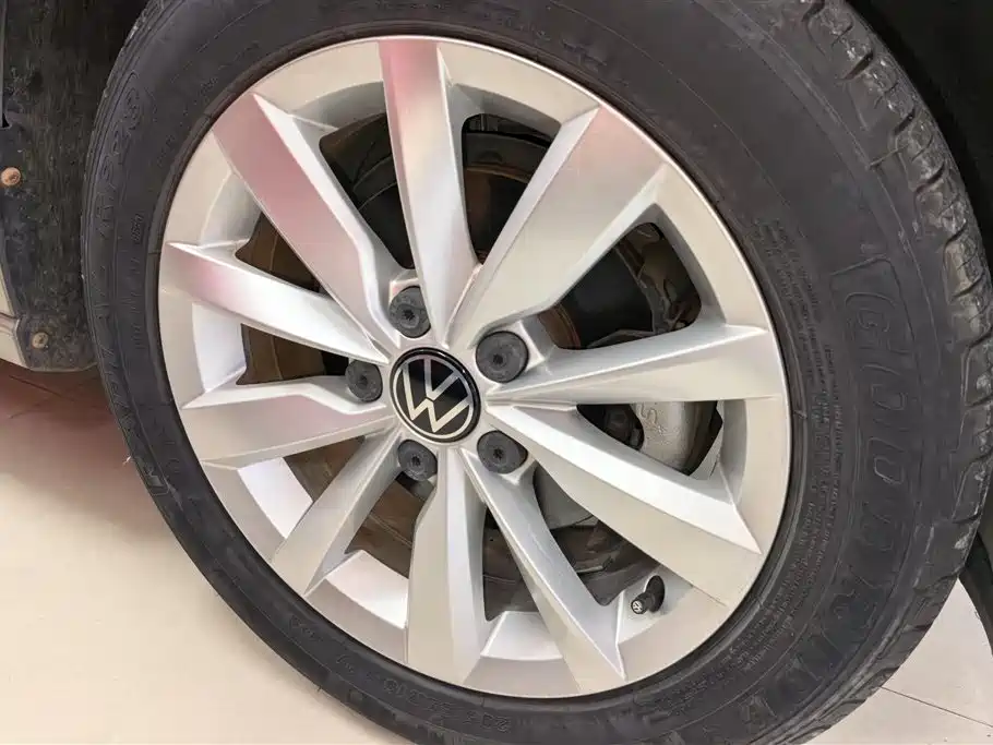 Volkswagen Bora 2021 1.5L Automatic Comfort Smart Edition фото 6