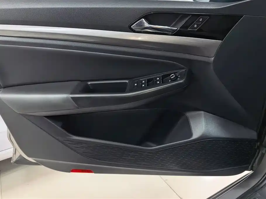 Volkswagen Bora 2021 1.5L Automatic Comfort Smart Edition фото 7