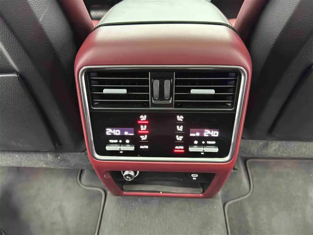 Porsche Cayenne New Energy 2021 Cayenne E-Hybrid 2.0T фото 11
