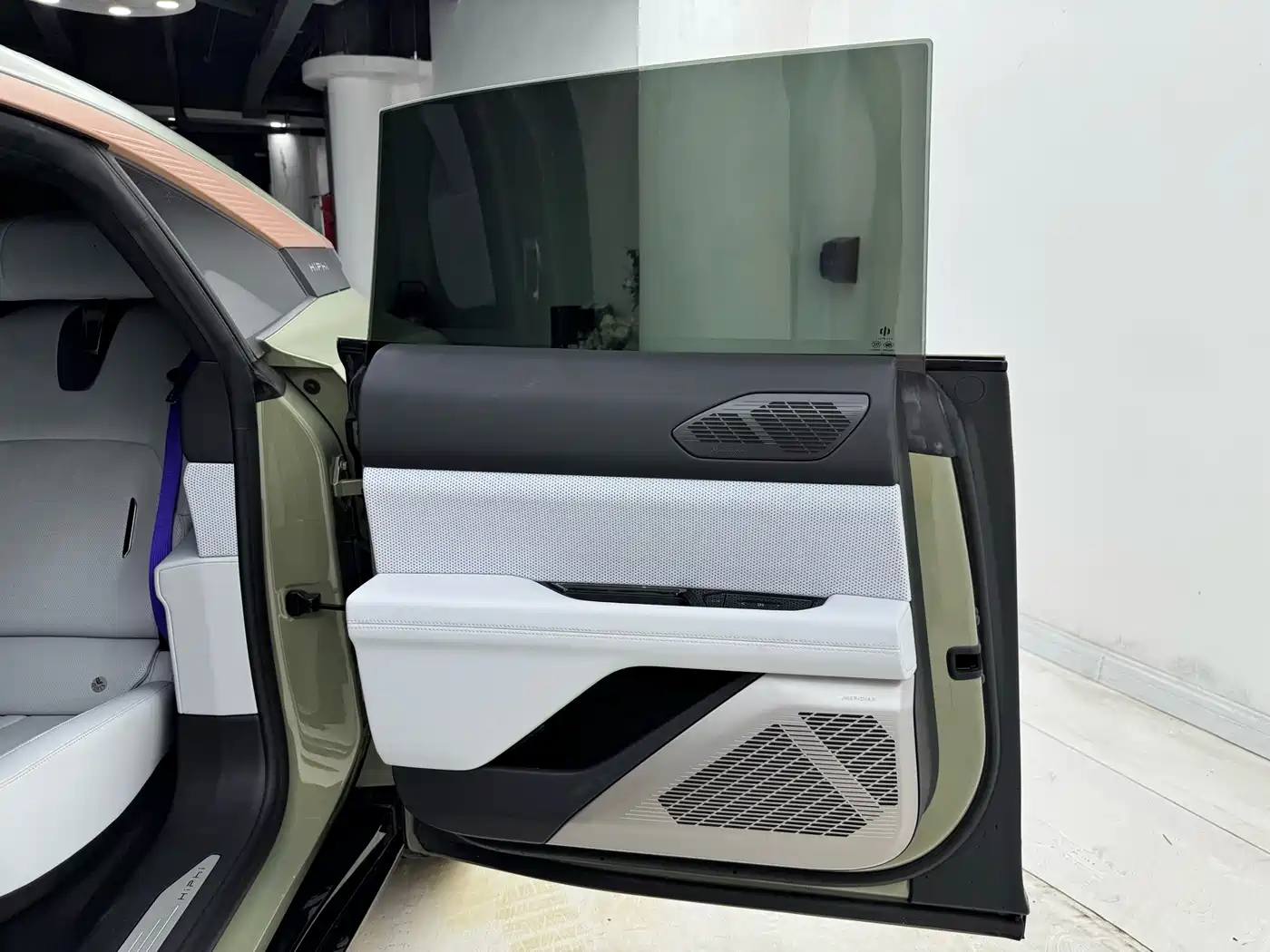 HiPhi Z 2023 2023 4-Seater Edition