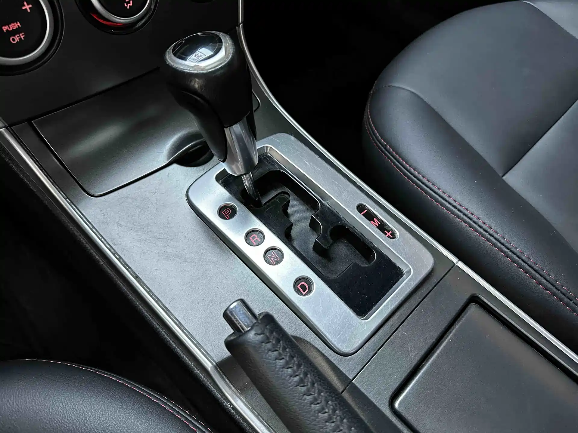 Фото 9 - Mazda 6