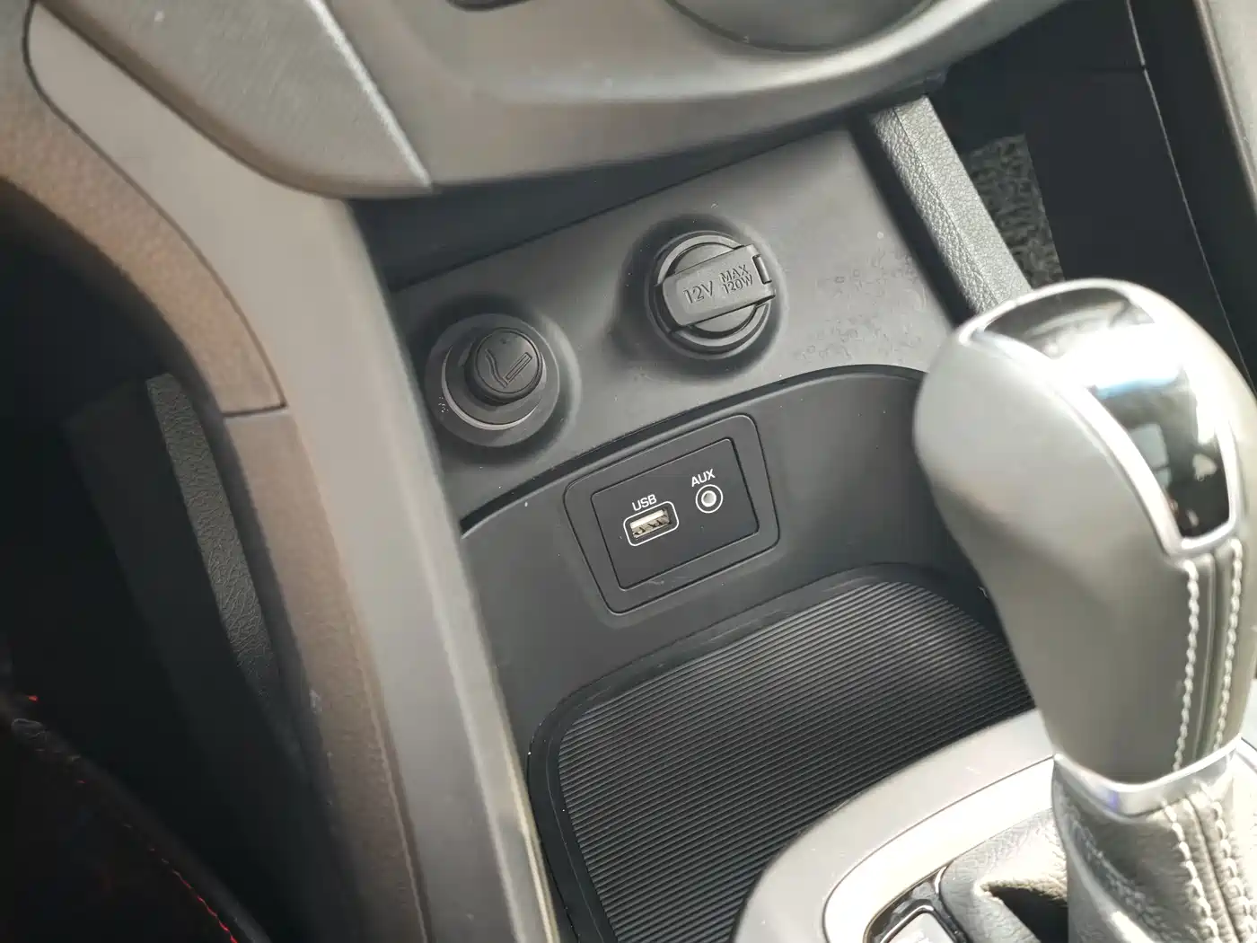 Hyundai Santa Fe 2017 2.0T Automatic 4WD Intelligent 7-Seater фото 30
