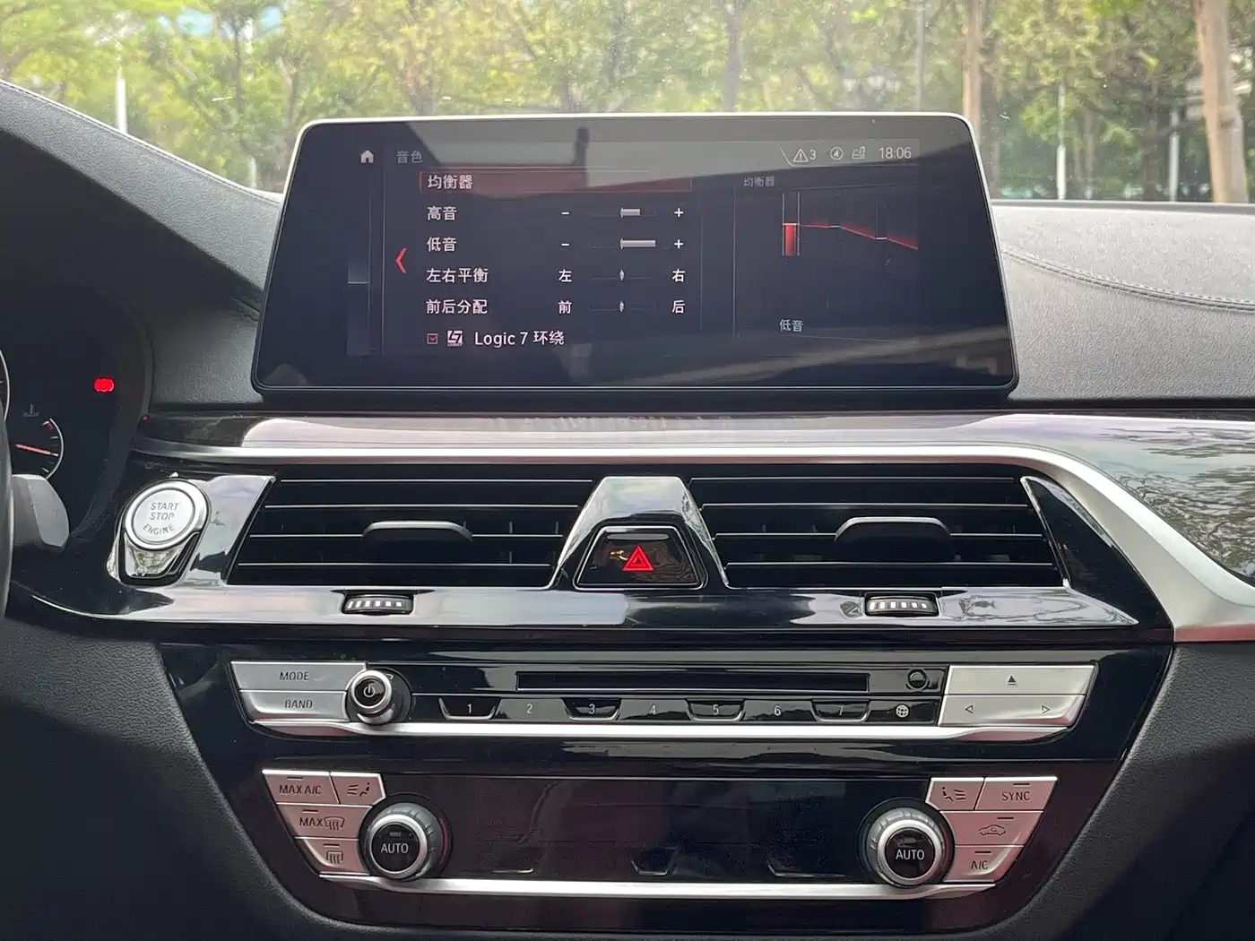 BMW 5 Series 2019 530Li Premium M Sport Package фото 16