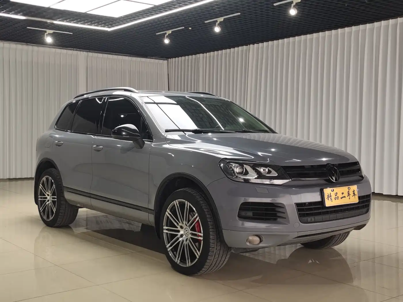 Volkswagen Touareg 2011 3.0TSI Comfort фото 3