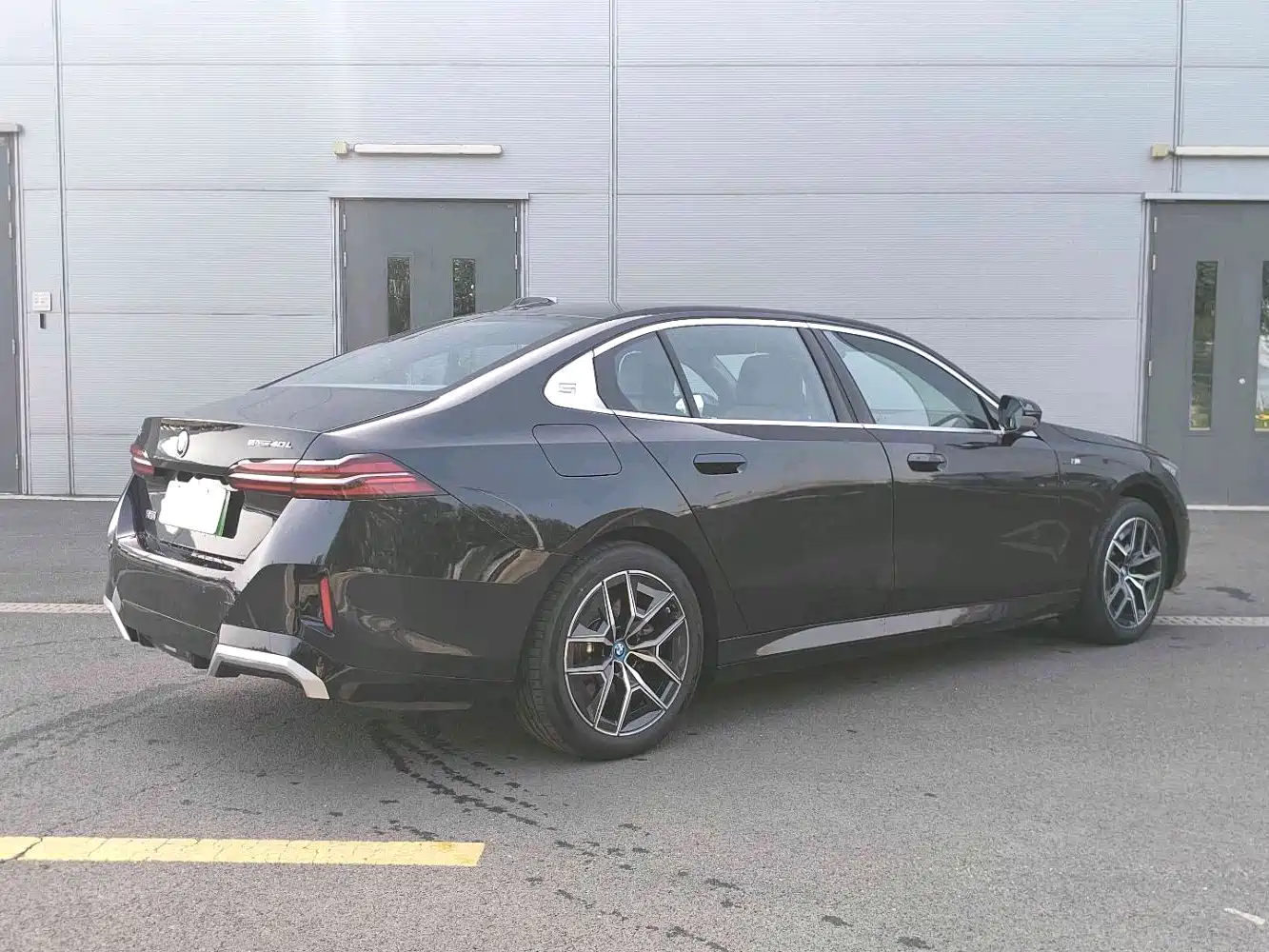 BMW i5 2025 2025 eDrive 40L M Sport Package