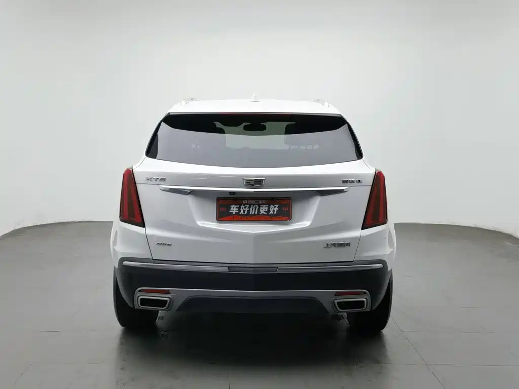صورة 4 - Cadillac XT5