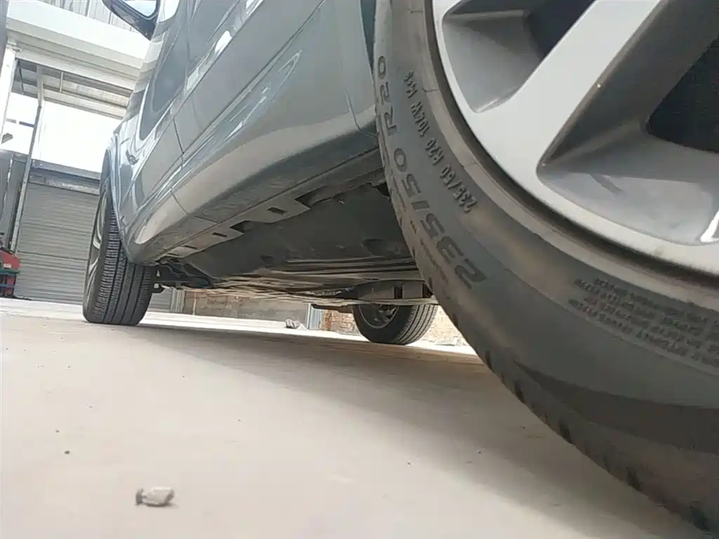 Land Rover Discovery Sport 2022 Model 249PS R-Dynamic SE Performance Tech Edition 5-Seater фото 22