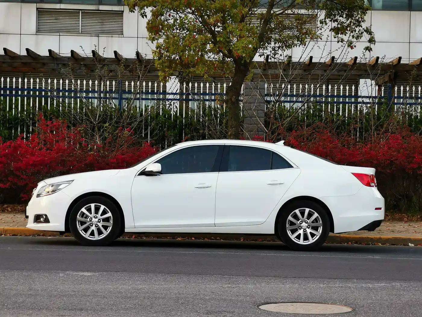 Chevrolet Malibu 2014 2.0L Automatic Luxury фото 3