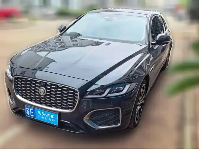 Jaguar XFL 2022 XFL 2.0T P250 2WD Premium Luxury — фото 1
