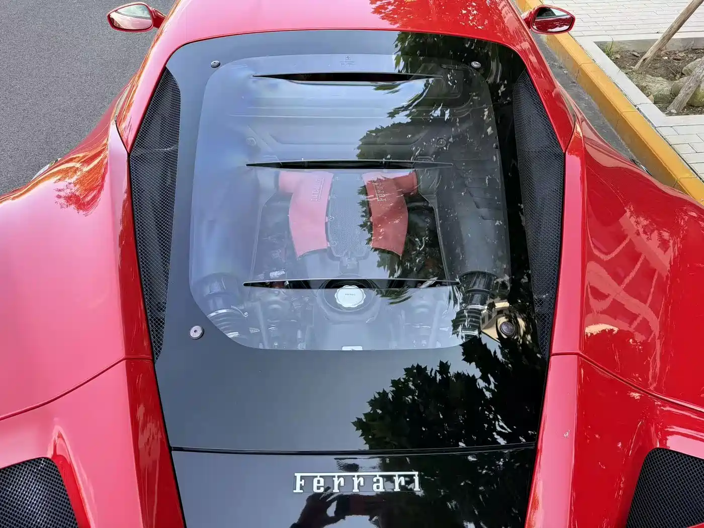 Ferrari F8 2021 2019 Tributo 3.9T V8