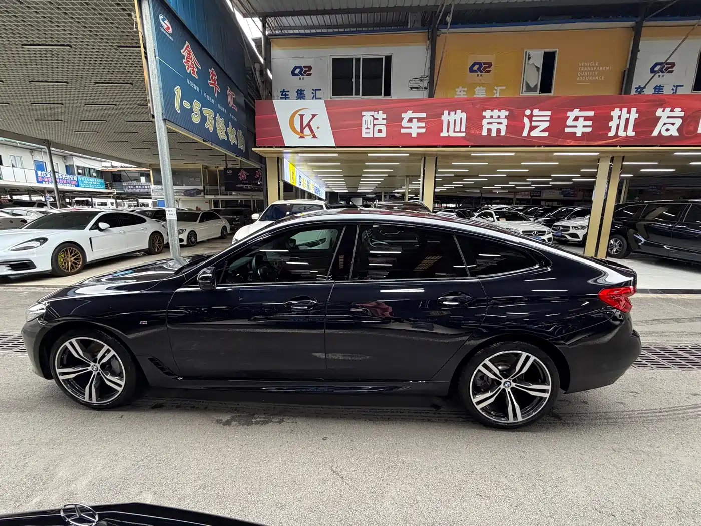 BMW 6 Series GT 2022 Model 630i M Sport Package фото 39