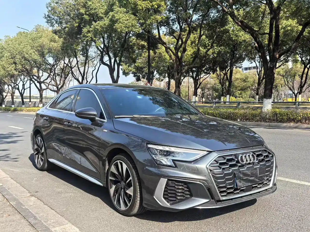 Audi A3 2023 Facelift A3L Limousine 35 TFSI Fashion Sport фото 3