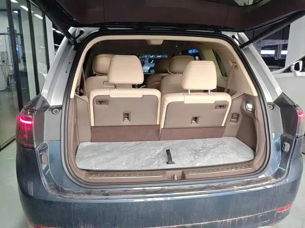 AITO Wenjie AITO M9 2024 2024 Extended Range Ultra 42kWh 6-Seater