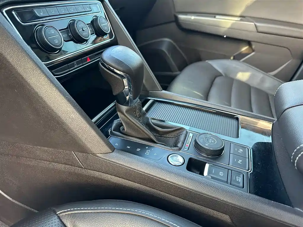 Volkswagen Teramont 2017 380TSI 4WD Luxury Edition фото 15