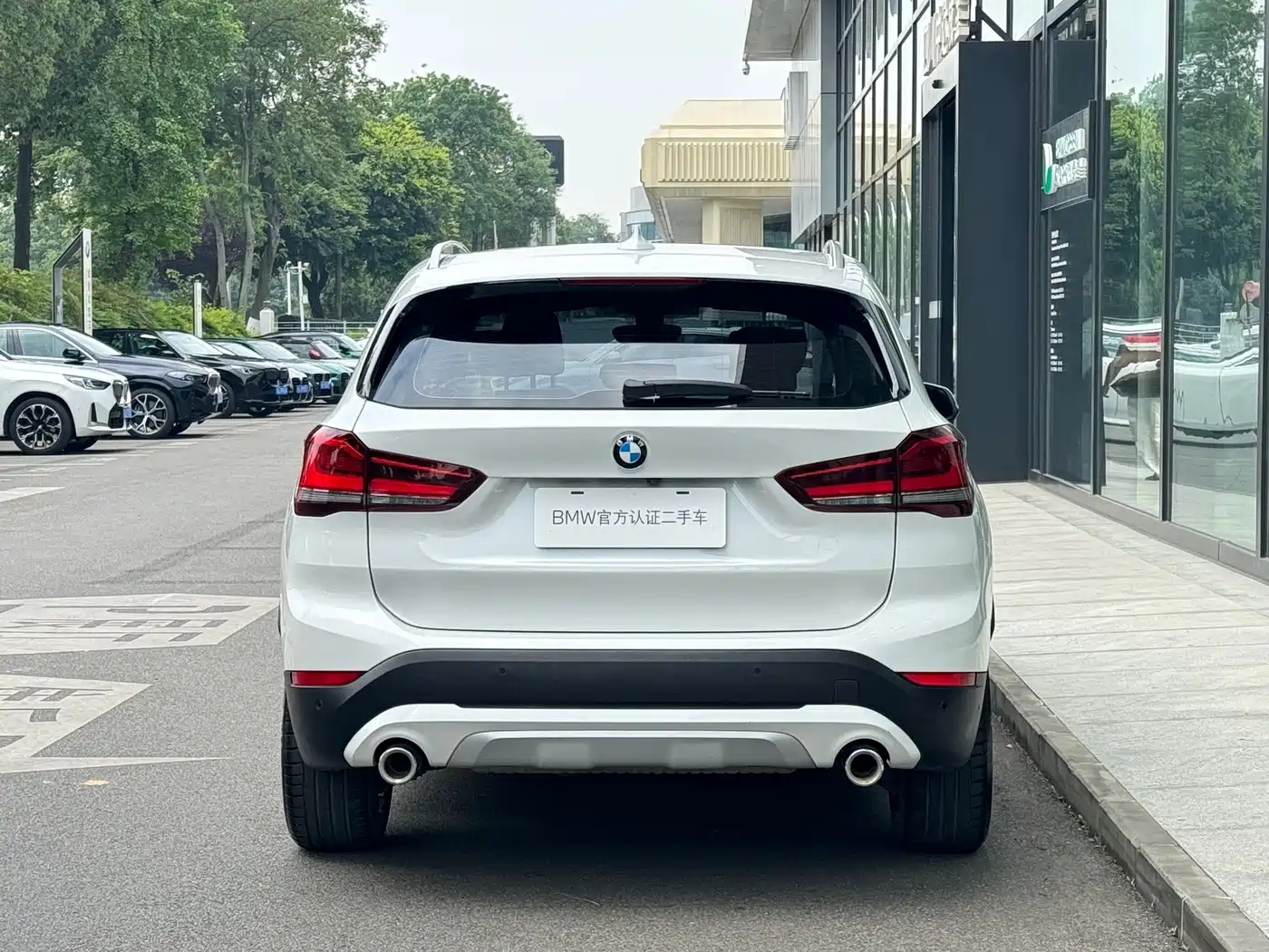 BMW X1 2022 xDrive25Li Premium фото 6