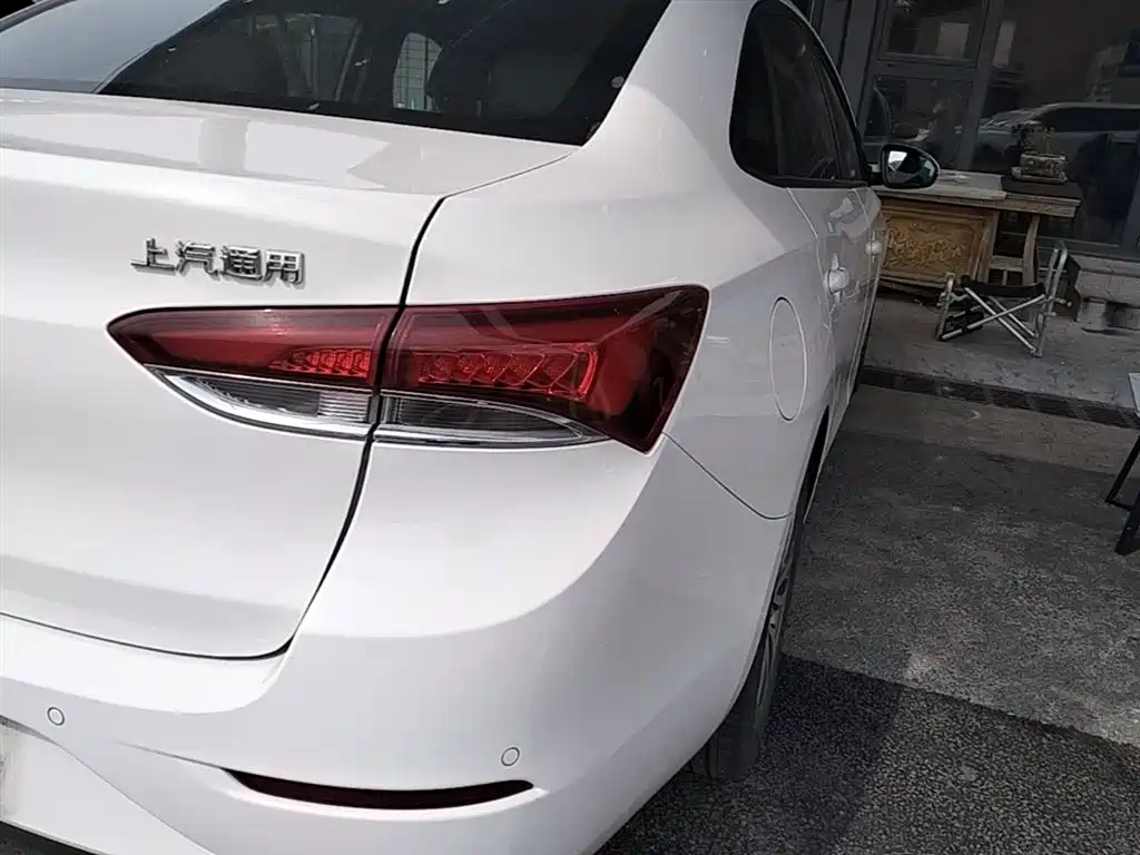 Buick Excelle 2019 18T Auto Connected Elite China VI фото 8