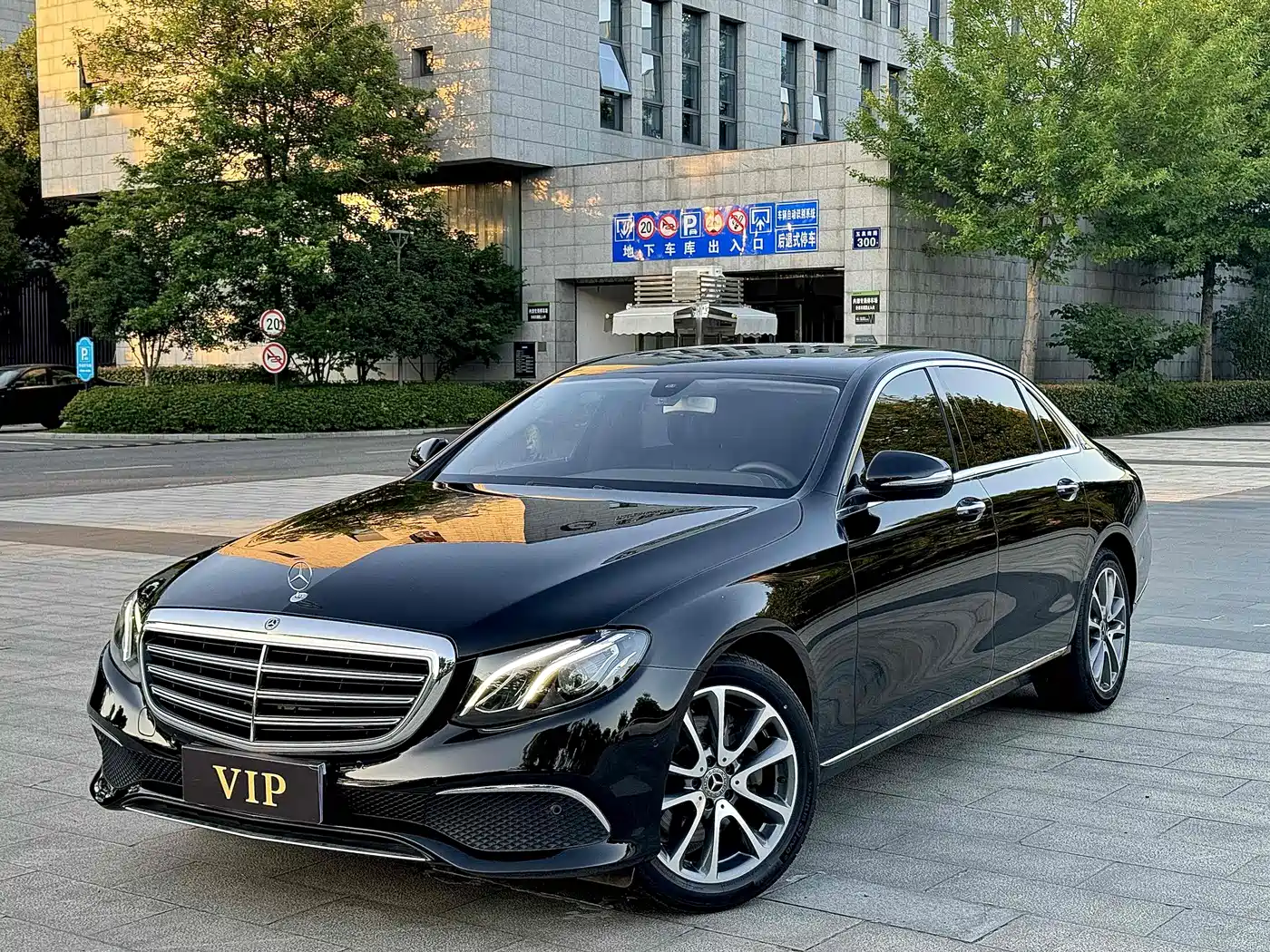 Mercedes-Benz E-Class 2018 E 200 L
