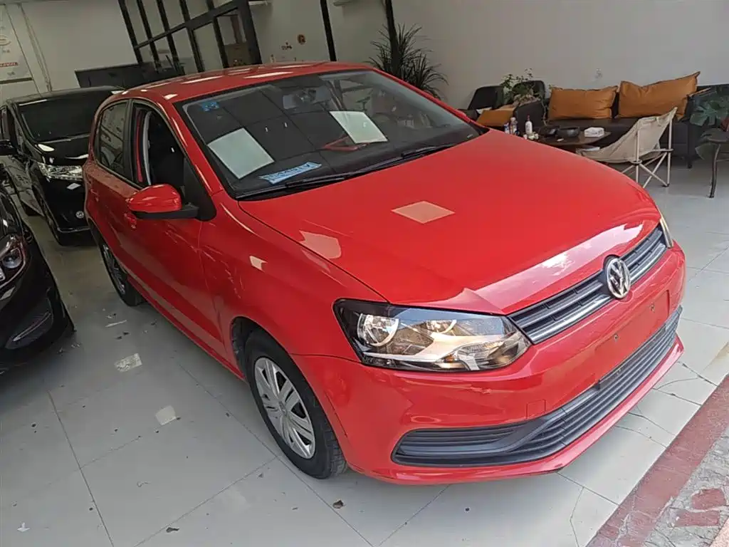 Volkswagen Polo 2018 1.5L Auto Safe Drive фото 4