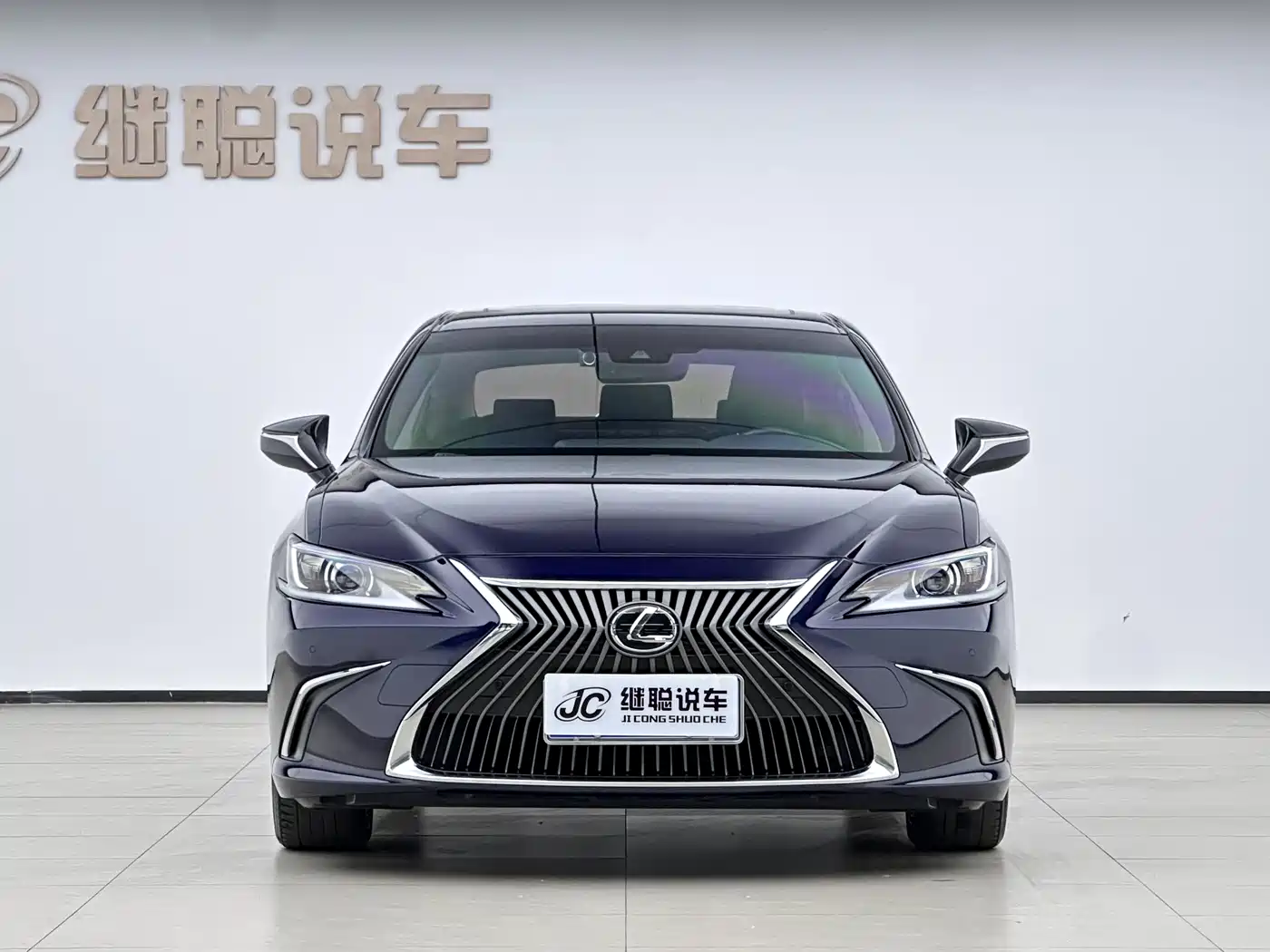 Lexus ES 2020 200 Excellence фото 2