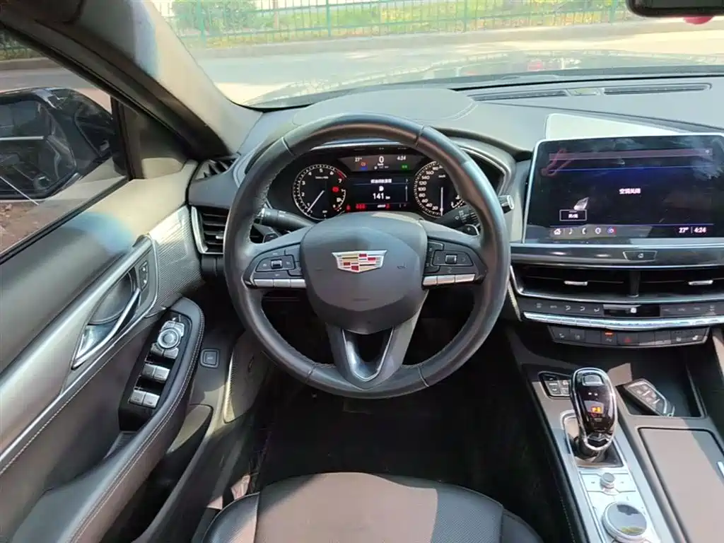 CADILLAC CT5