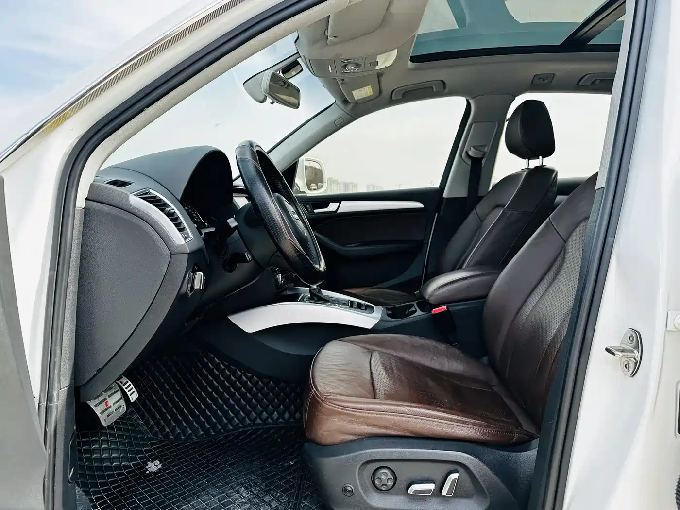 Audi Q5 2013 40 TFSI Technology фото 4