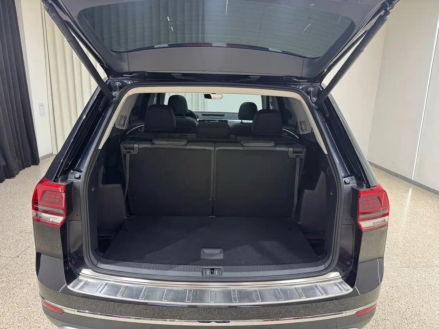 Volkswagen Teramont 2019 380TSI 4WD Luxury Edition China VI фото 32