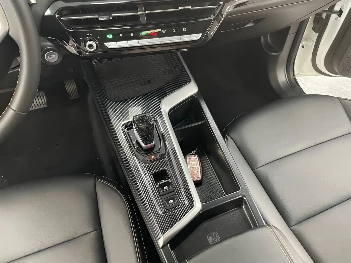 Haval Chitu 2022 Power Edition 1.5T Purple Copper Rabbit фото 11