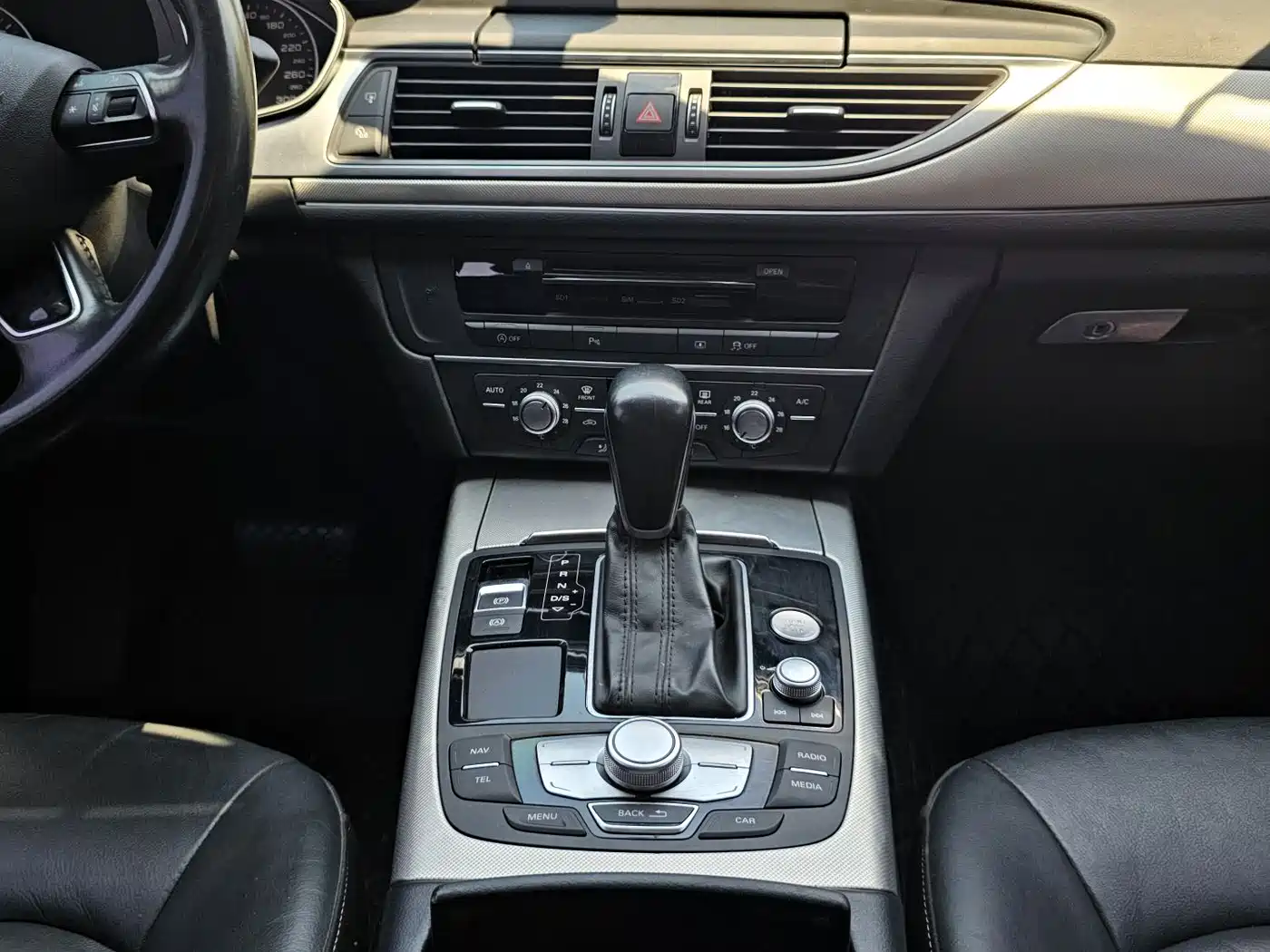Audi A6L 2018 30th Anniversary TFSI Progressive фото 12